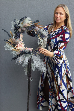 Dark Blue Modern 2, nowoczesny wianek dekoracyjny z suszem, rozp.57cm