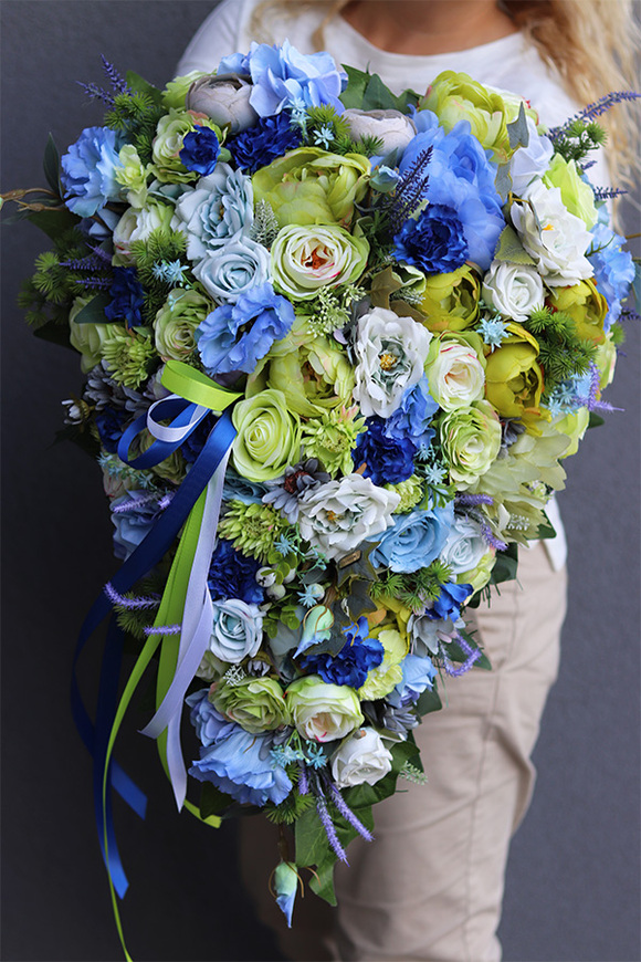 Blue&Lime, bogata wiązanka nagrobna