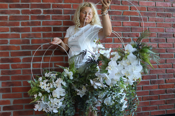 wianek kwiatowy, Subtelle Sibille Hortense Orchid, na obręczy