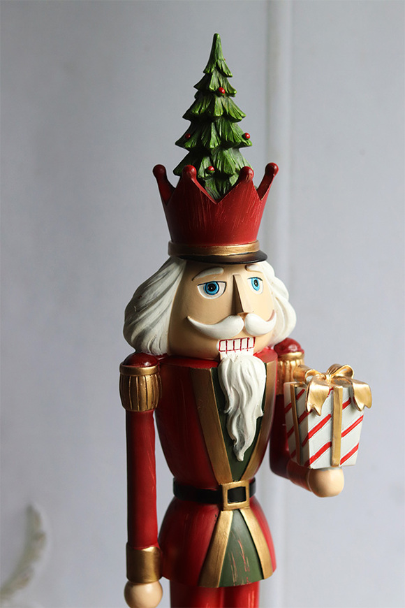 Chutney B, figurka bożonarodzeniowa dziadek do orzechów