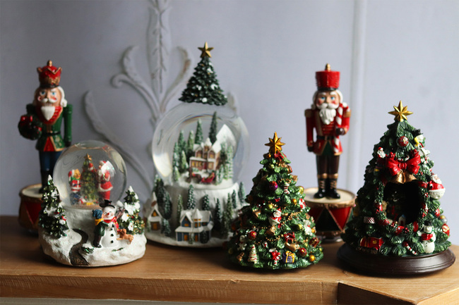 Choinkowa Karuzela, bożonarodzeniowa choinka - pozytywka