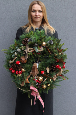 Laponia, wianek ze sztucznych sosnowych gałązek, śr.60cm 