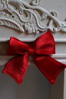 Velvetia Red, welurowa kokarda zawieszka