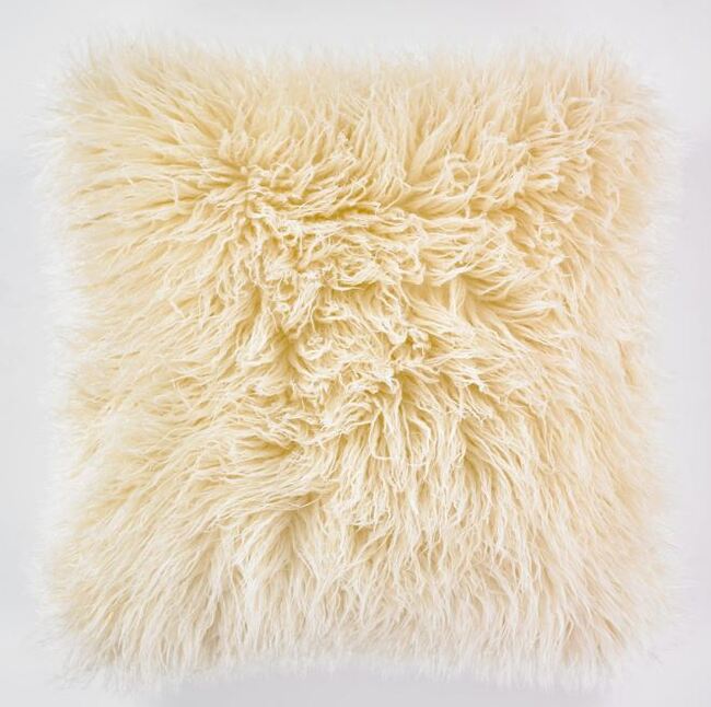 Fluffy Alpaka, poduszka dekoracyjna z futerkiem, ecru, wym.50x50cm