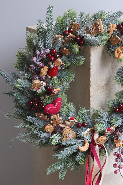 Holiday Charms, świąteczny wianek dekoracyjny