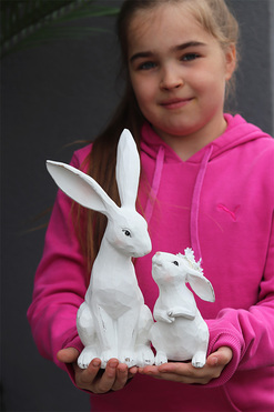 OD RĘKI Zajączkowo Flowers, figurka wielkanocna zajączki, wym.27x18x11cm