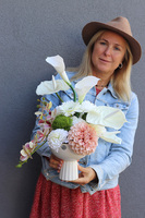 Grodzisko I, nowoczesna kompozycja kwiatowa, wym.48x34x40cm