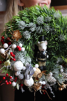 Witajcie w Bajce, świąteczny wianek na drzwi