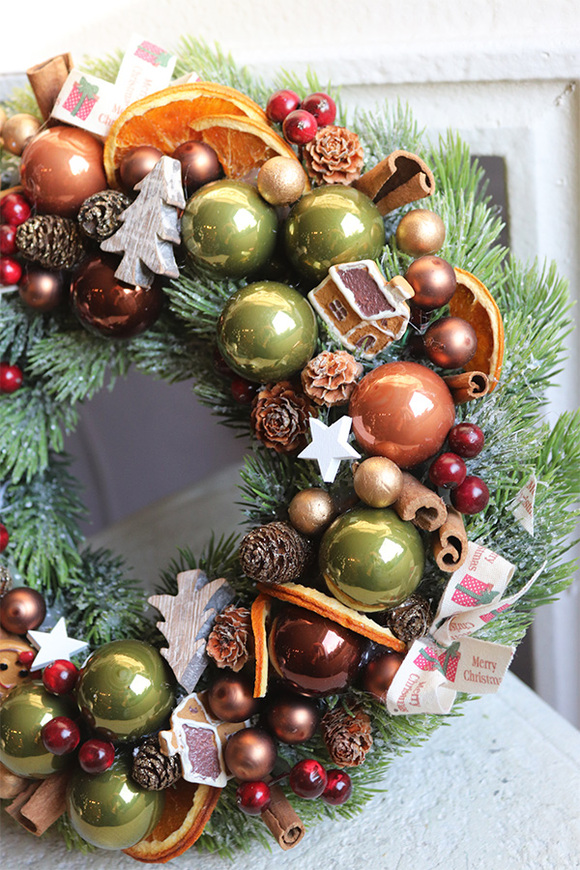 Kreolia, zimowy wianek na drzwi