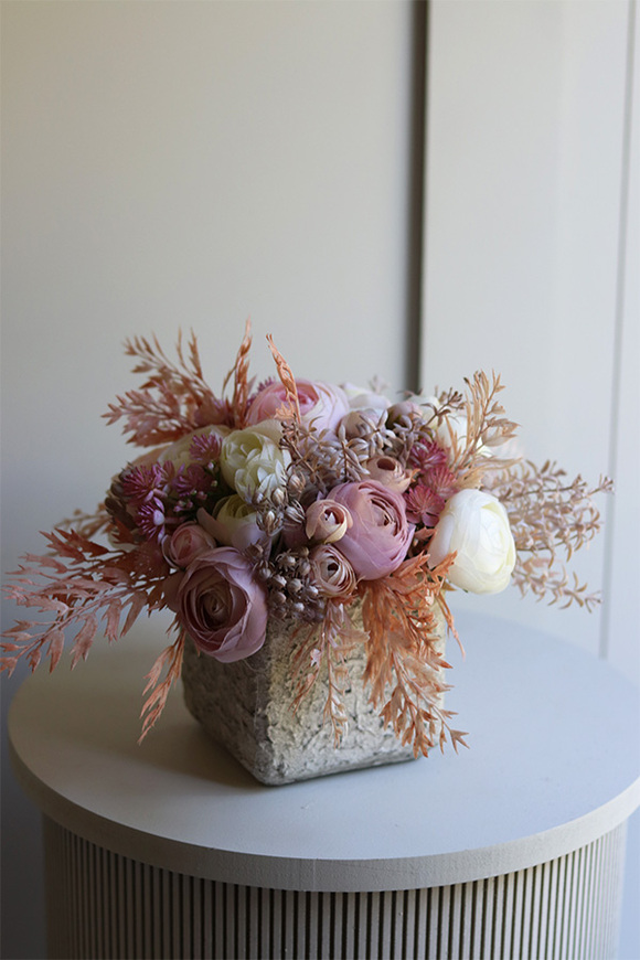 Boho Love, kompozycja kwiatowa w naczyniu