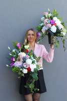 Delia Namaste, nagrobny bukiet we wkładzie do flakonu