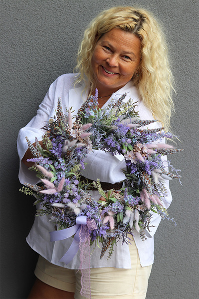 Lavendula, wianek dekoracyjny z lawendą