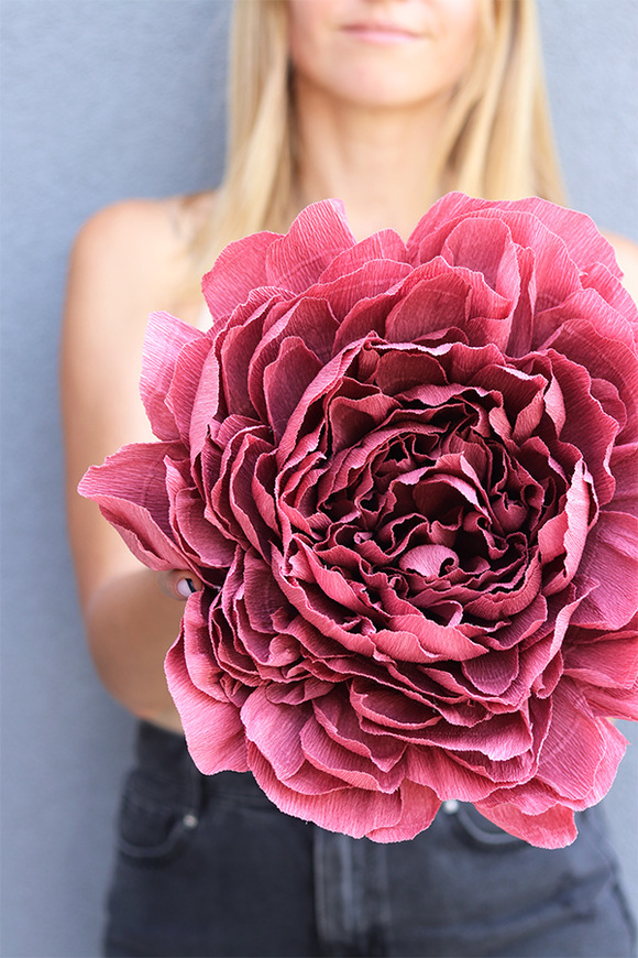 Paper Flower B, ręcznie robiony kwiat papierowy, wym.32x15cm