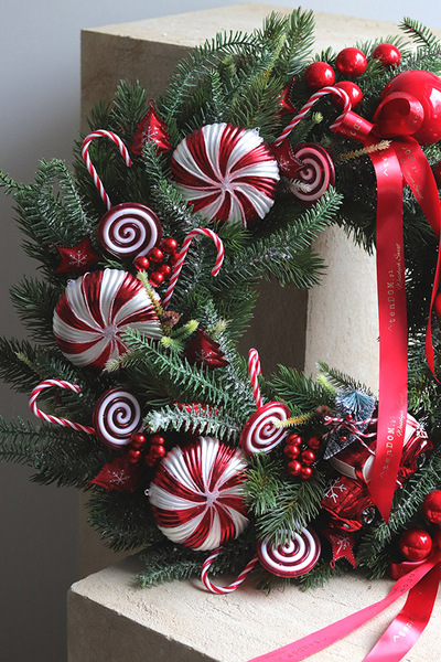 Lollypop&Ferrari, świąteczny wianek dekoracyjny