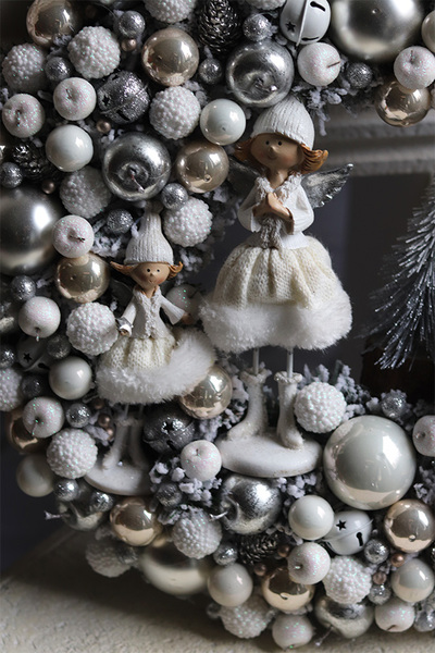 Świąteczny Spacer, świąteczny wianek dekoracyjny