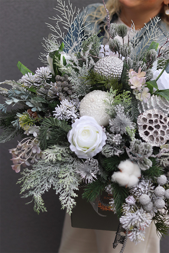 Silverina, bogaty zimowy flowerbox