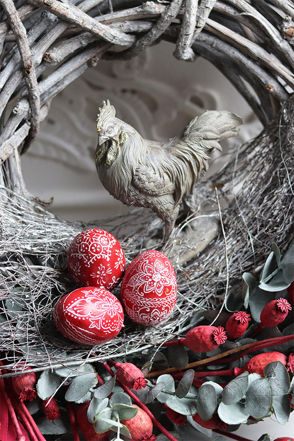  Czerwony Kurnik, wielkanocny wianek na drzwi