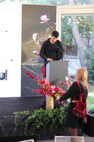 Ritual Big Wazon, nowoczesna kompozycja kwiatowa, wym.98x85cm