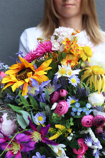 Polskie Ogrody, kompozycja nagrobna w plastikowym naczyniu