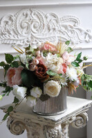 Tymona Dekore 2, kompozycja kwiatowa w naczyniu