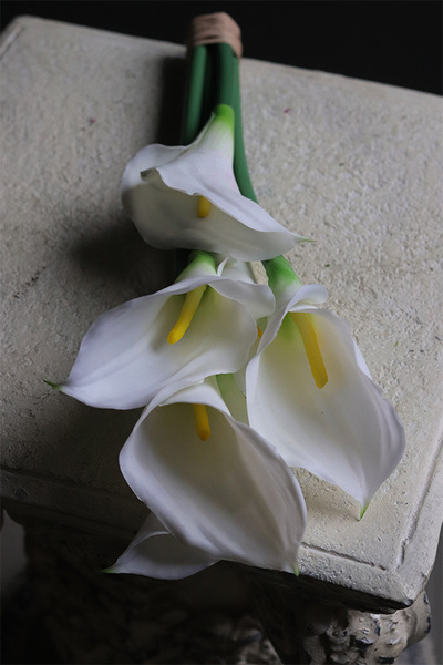 Kalle Biel, bukiet nagrobny kalie