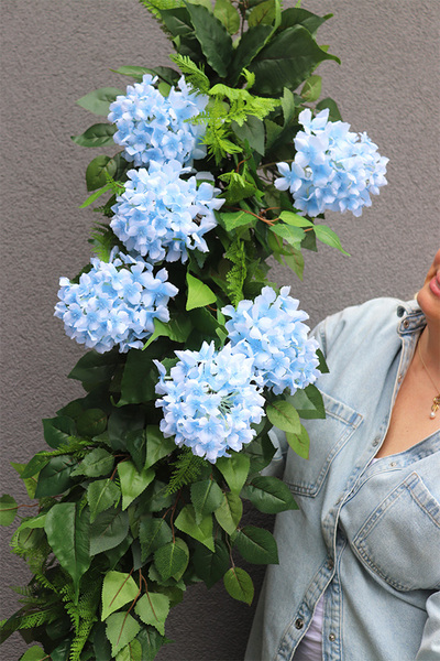Blue Provance Gradia, dekoracyjna girlanda z hortensją