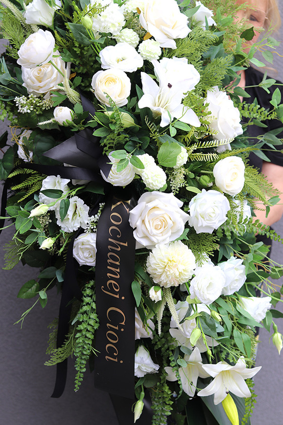 Memorieta, kompozycja / wiązanka pogrzebowa z wstęgą, dł.120cm