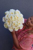 Green Velvet Romance, zielony flowerbox z różami