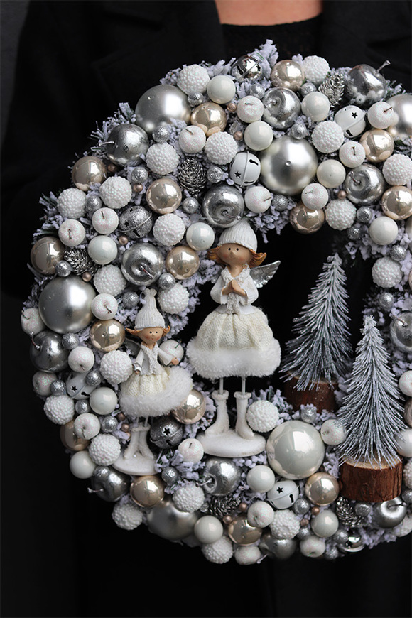 Świąteczny Spacer, świąteczny wianek dekoracyjny