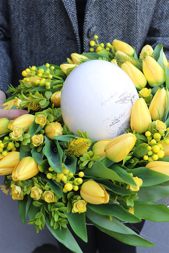 Żółta Wielkanoc 2, wielkanocny stroik na talerzu