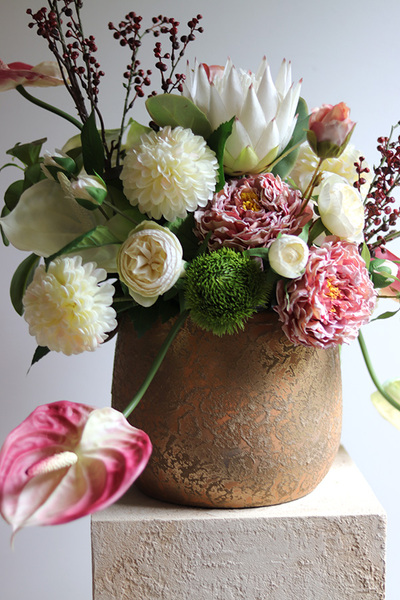 Nedulla, wysokiej jakości kompozycja kwiatowa, wym.64x60x40cm