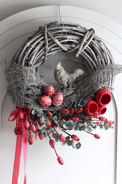  Czerwony Kurnik, wielkanocny wianek na drzwi