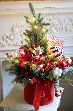 Lollypop Decor, flowerbox świąteczny z choinką LED, wys.65x43cm 