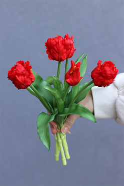 Novelty Red, bukiet gumowych tulipanów, 5szt. dł.32cm