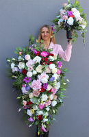 Della Namaste, komplet dekoracji nagrobnych