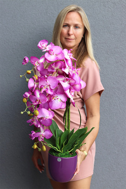 Fuksja Nemia Violet, sztuczny storczyk w fioletowej doniczce, wys.59cm   