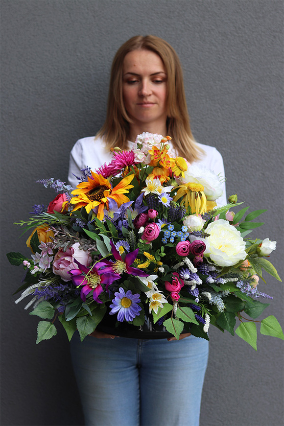 Polskie Ogrody, kompozycja nagrobna w plastikowym naczyniu