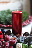 Do It Yourself Red, stroik do samodzielnego wykonania, śr.35cm 