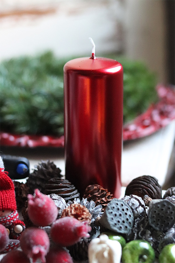 Do It Yourself Red, stroik do samodzielnego wykonania, śr.35cm 