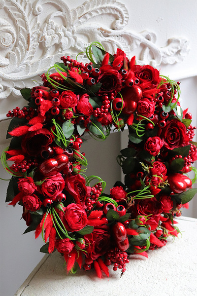 walentynkowy wianek, Czerwień Miłości