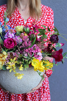 Summer Vibe, kompozycja kwiatowa w energetycznych kolorach