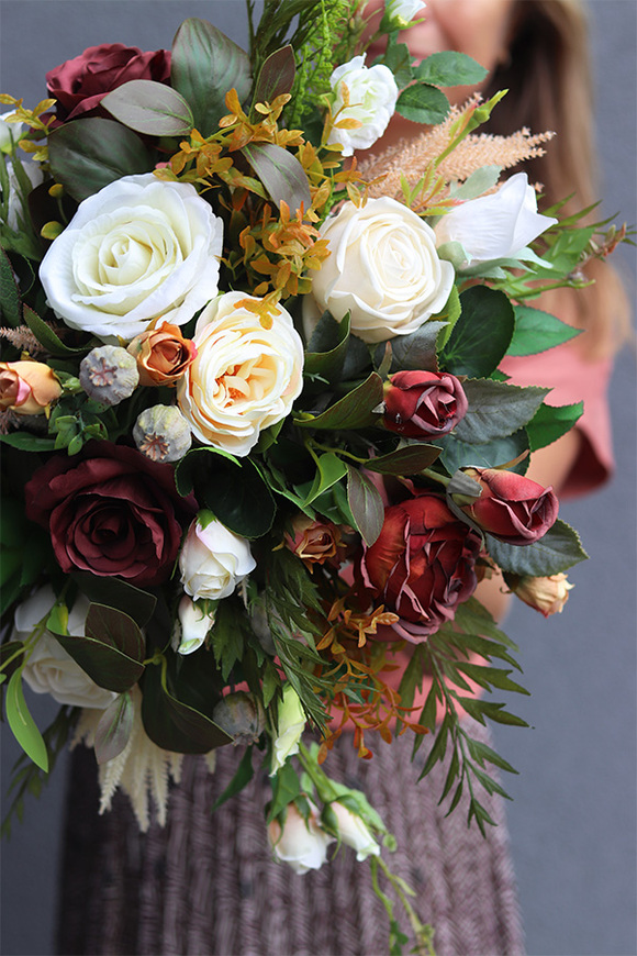 Japosti Cecile, kompozycja w szklanej misie