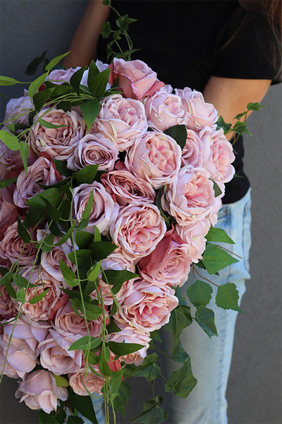 Pastelle Roses, wiązanka nagrobna