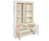 Bristol, witryna przeszklony kredens