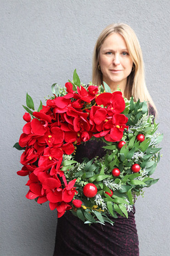 Orchidelia Red Winter, zimowy wianek na drzwi, śr.50cm 