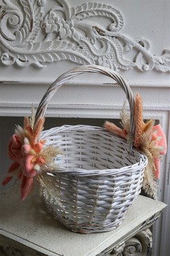 Morela Plushie, dwustronnie dekorowany koszyczek wielkanocny, wys.33cm