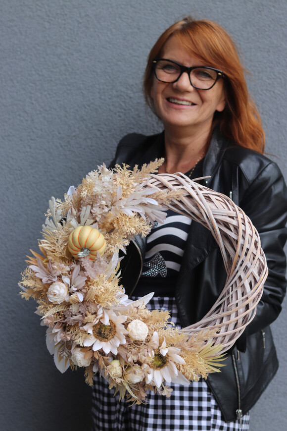 Boho Fall, asymetryczny jesienny wianek z dyniami