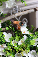 Ptaszki na gałęzi Midi, wiosenny wianek dekoracyjny