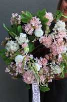 Pink Flowers, wianek dekoracyjny na drzwi