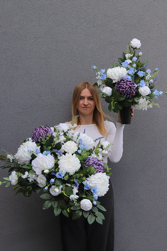 Luselita 2, bukiet nagrobny we wkładzie, dł.65cm